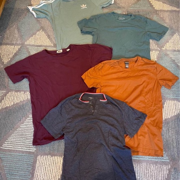 SMALL MENS SHIRT LOT- EXCELLENT CONDITION! NAME BRANDS - Picture 1 of 7